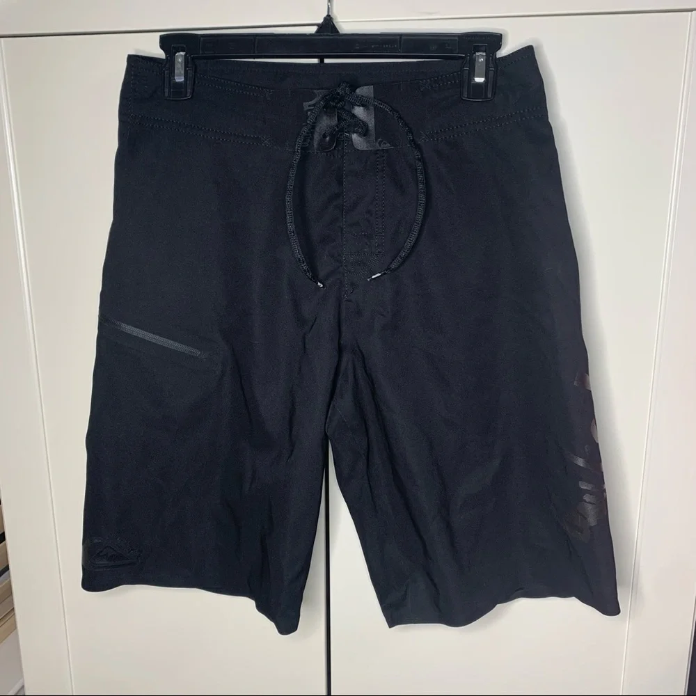 Men’s Quiksilver Black Out Logo Board Shorts